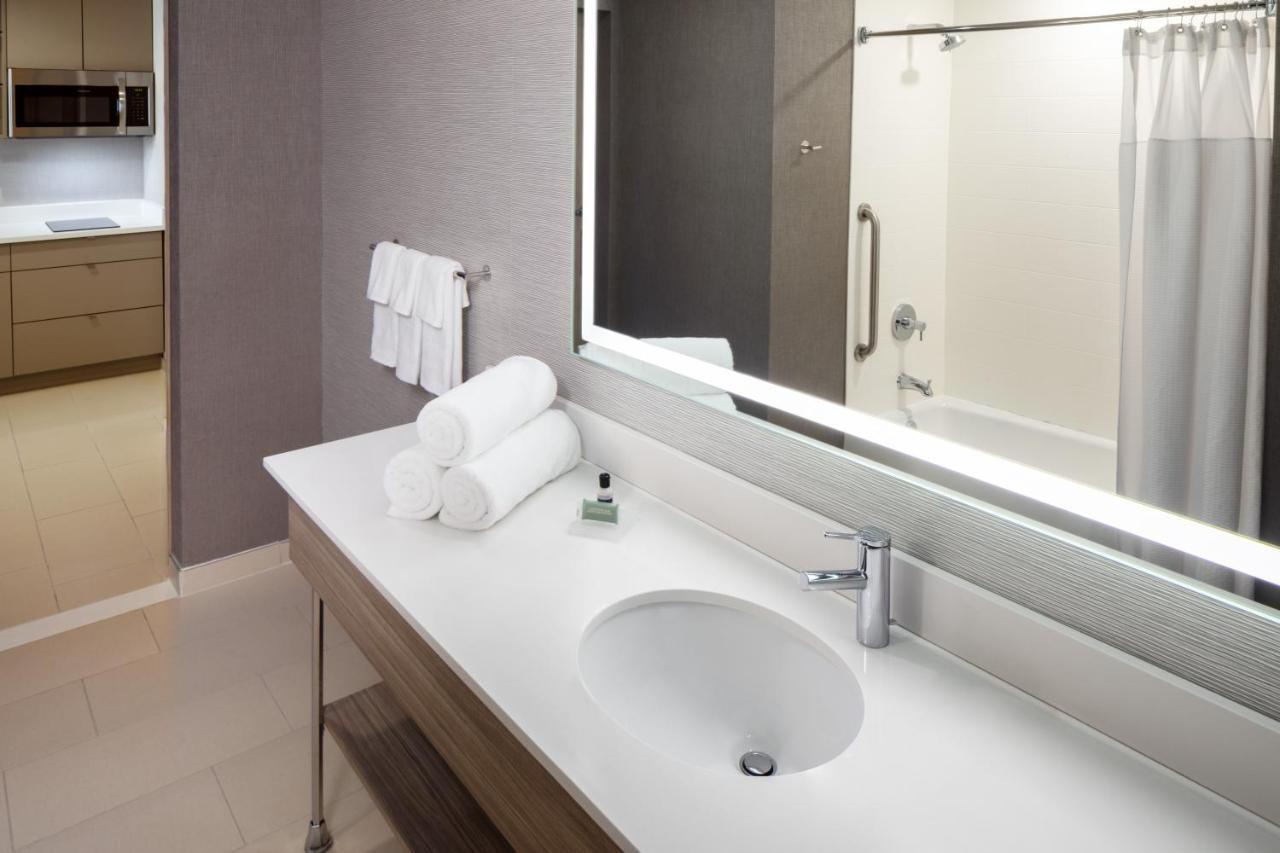 Springhill Suites By Marriott New York Jfk Airport Jamaica Exteriér fotografie