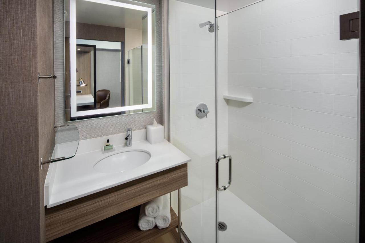 Springhill Suites By Marriott New York Jfk Airport Jamaica Exteriér fotografie