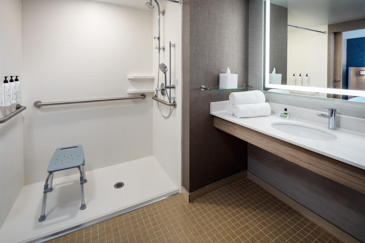 Springhill Suites By Marriott New York Jfk Airport Jamaica Exteriér fotografie