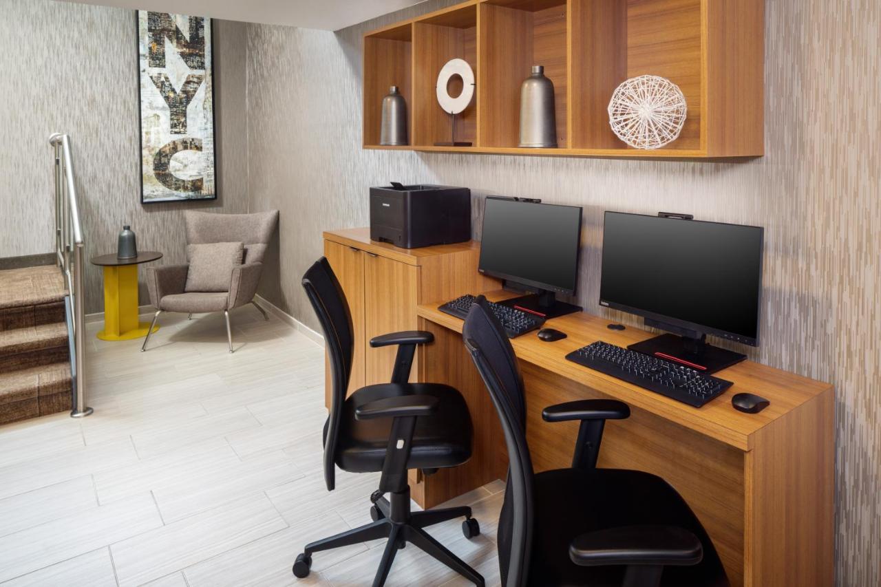 Springhill Suites By Marriott New York Jfk Airport Jamaica Exteriér fotografie